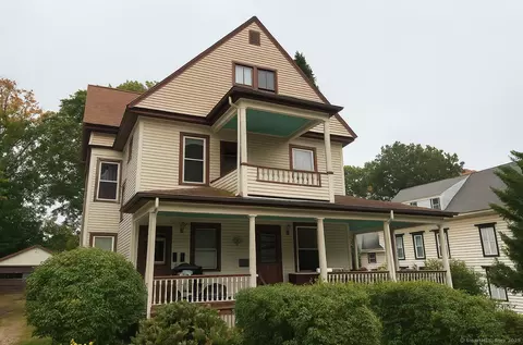59 Chestnut St, Willimantic, CT 06226