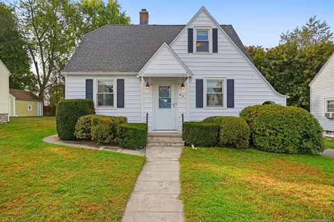66 Hinsdale Ave, Waterbury, CT 06705
