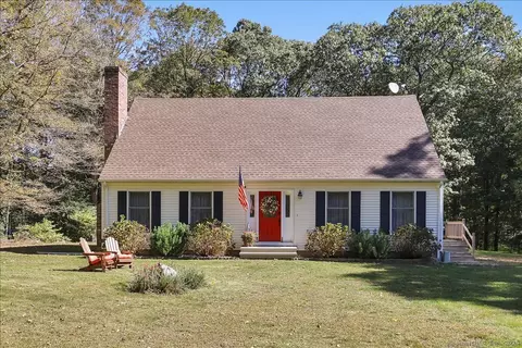 24 N Cone Rd, East Hampton, CT 06424