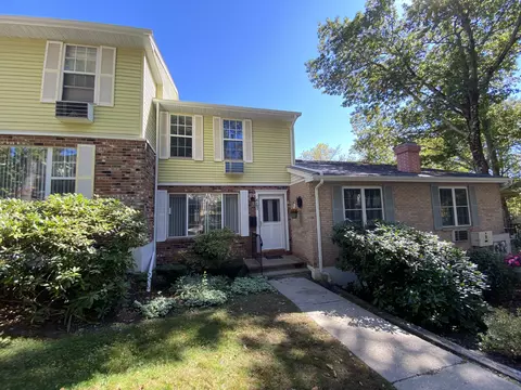 107 Queens Rd #K107, Torrington, CT 06790