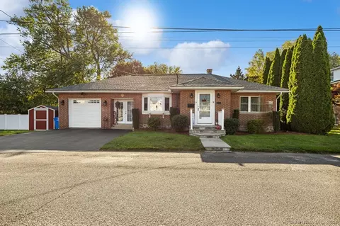 74 Ross St, Waterbury, CT 06708