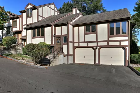 690 Forest Rd #793, West Haven, CT 06516