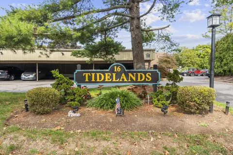 16 Pine Orchard Rd #14, Branford, CT 06405