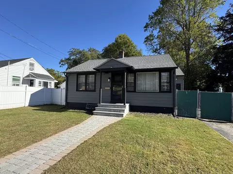 31 June St, Naugatuck, CT 06770