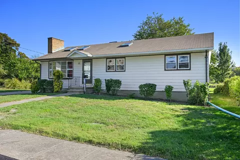 40 Wilcox St, Bridgeport, CT 06606