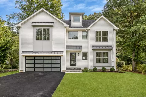264 Harvester Rd, Fairfield, CT 06825