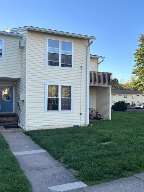 949 Pleasant Valley Rd, South Windsor, CT 06074