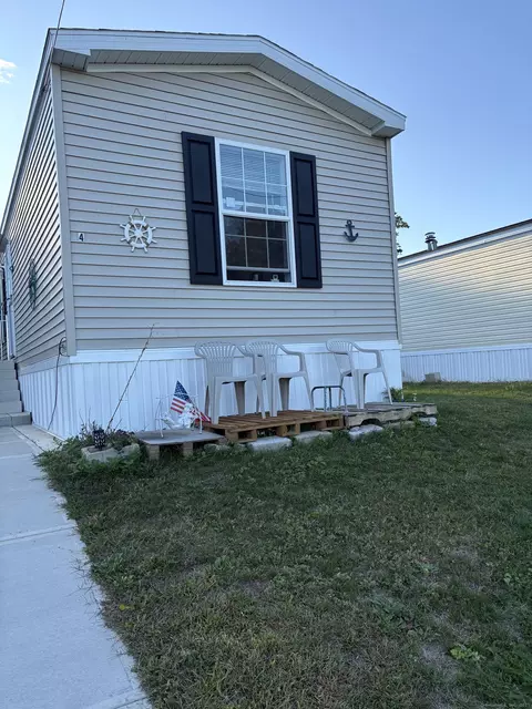 435 High St #LOT 4, Mystic, CT 06355
