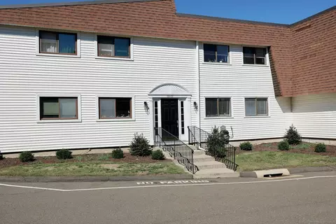 60 Hulls Hwy #60, Southport, CT 06890