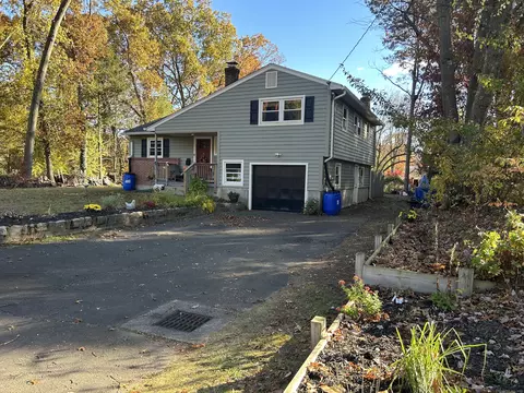 41 Hale Dr, Windsor, CT 06095