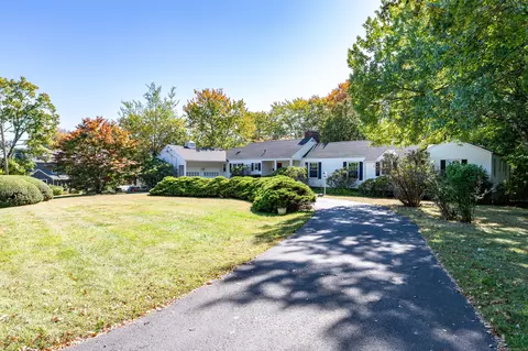 59 Holbrook Dr, Stamford, CT 06906