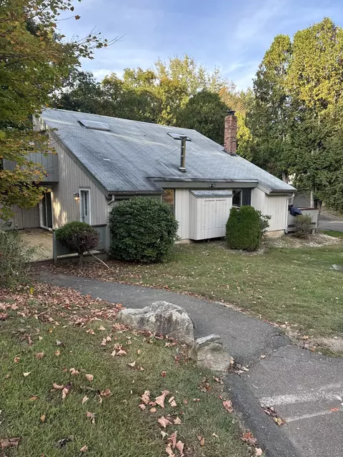 7 Polpis Ln #7, Guilford, CT 06437