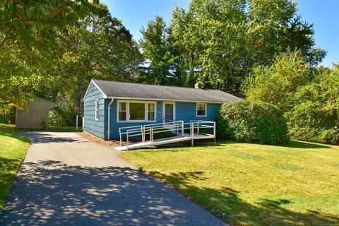 30 Brent Dr, Vernon, CT 06066