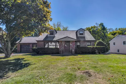 141 Colony Ave, Trumbull, CT 06611