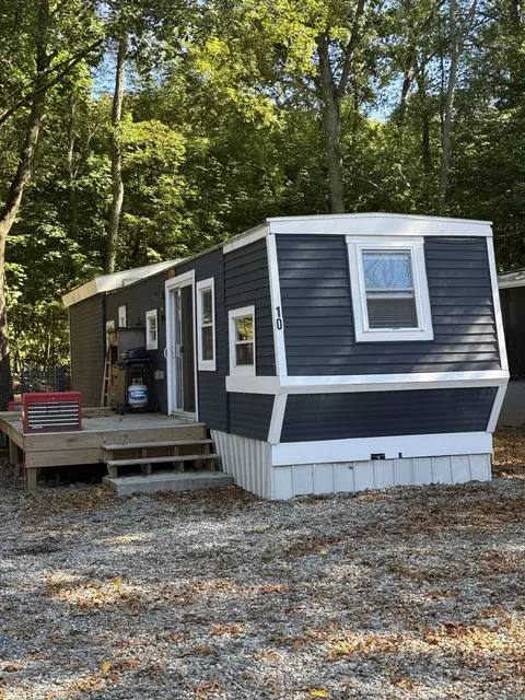 10 Conrad Park, Killingly, CT 06241