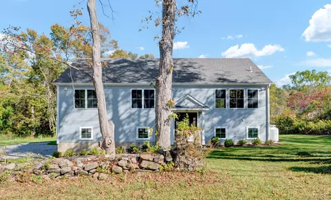 184 Riggs St, Oxford, CT 06478