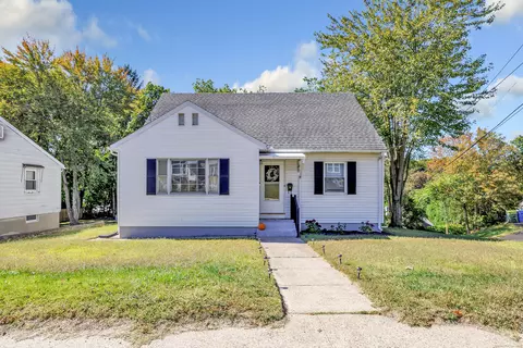 611 Frost Rd, Waterbury, CT 06705