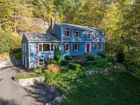 367 Sachem Rd, Southbury, CT 06488