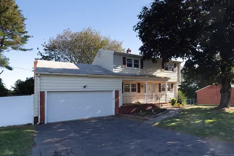 215 Morgan Ln, West Haven, CT 06516