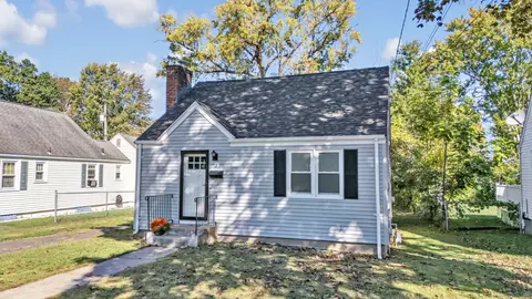 92 Reed Dr, Wethersfield, CT 06109