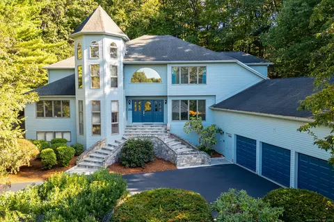188 High Wood Dr, Glastonbury, CT 06073