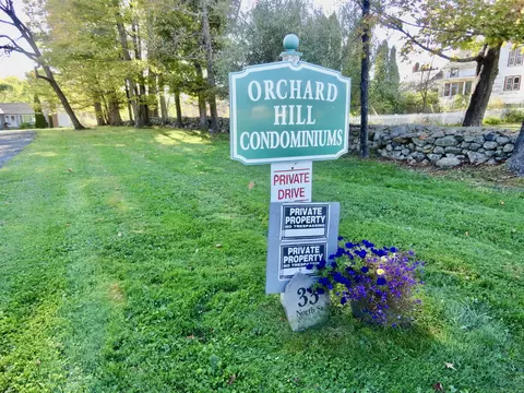 33 North St #B, Goshen, CT 06756