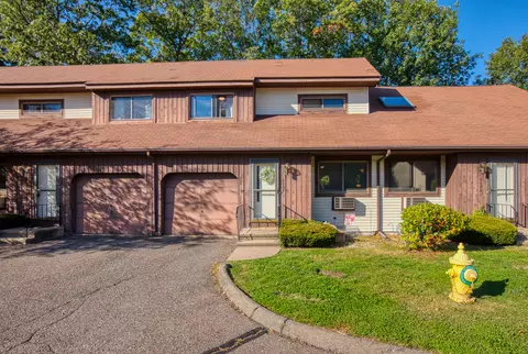 649 Middle Tpke E #F, Manchester, CT 06040