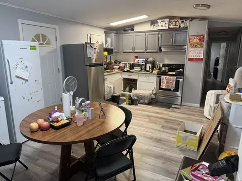 Undisclosed, Branford, CT 06405