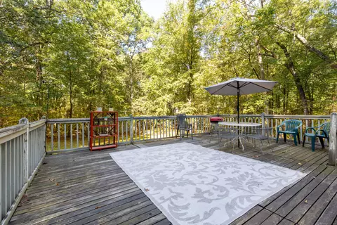 Exterior - 33 Forge Dr, Avon, CT 06001 photo 4 of 8