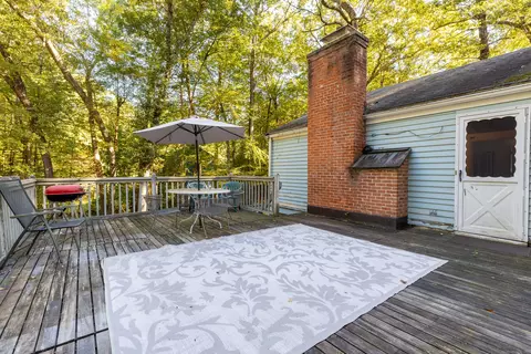 Exterior - 33 Forge Dr, Avon, CT 06001 photo 5 of 8