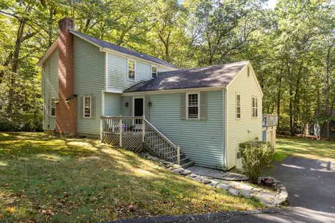 Exterior - 33 Forge Dr, Avon, CT 06001 photo 2 of 8