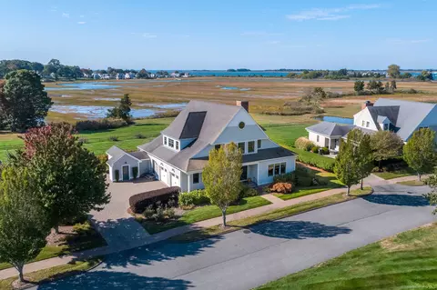 7 Osprey Cmns S, Clinton, CT 06413