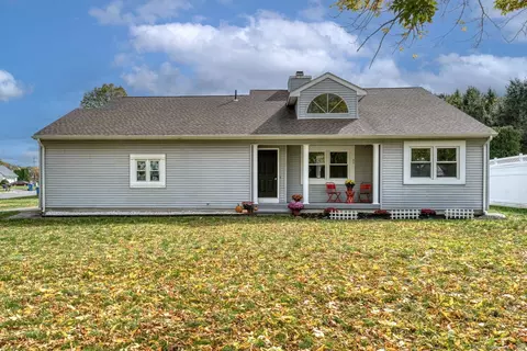 52 Charis Rd, Manchester, CT 06042