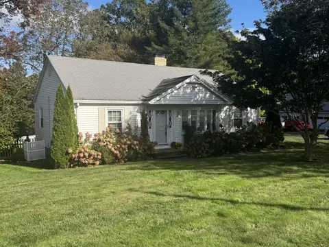 26 Stendahl Dr, Shelton, CT 06484