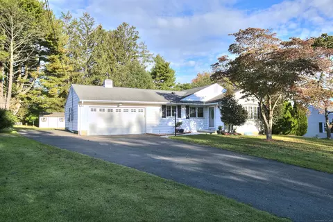 80 Wilbrook Rd, Stratford, CT 06614