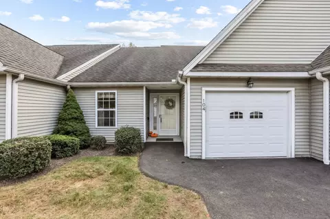 104 Haley Ln, Sandy Hook, CT 06482