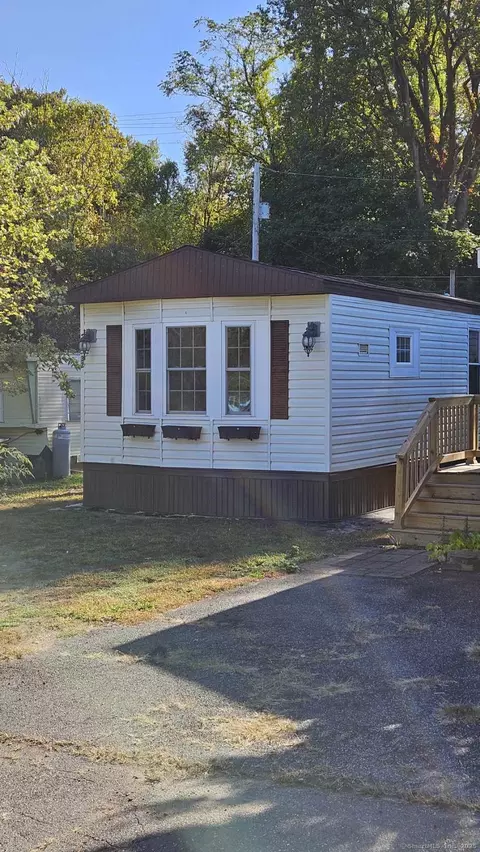 500 Washington St #TRLR 18, Middletown, CT 06457