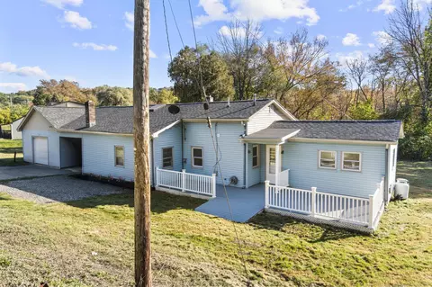 20 Pautipaug Hill Rd, Sprague, CT 06330