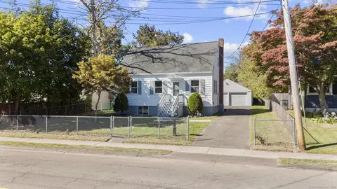 933 Success Ave, Stratford, CT 06614