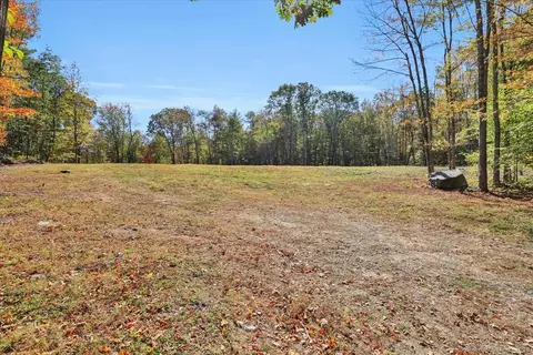 1070 Long Meadow Rd, Middlebury, CT 06762