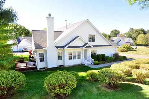 77 Carlson Ridge Rd #77, New Milford, CT 06776