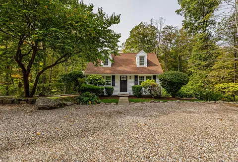 262 Mountain Rd, Wilton, CT 06897