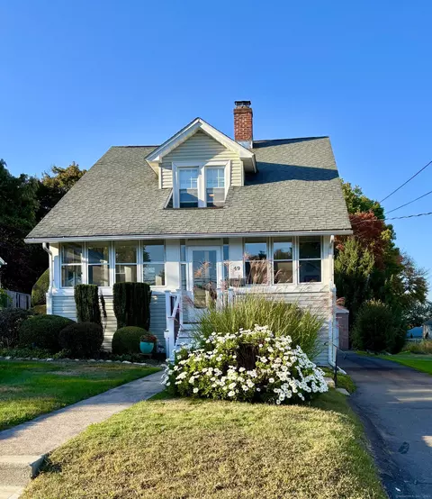 49 Langdon Ct, Berlin, CT 06037