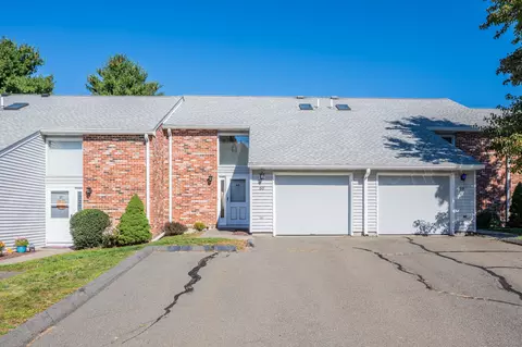 705 Lake Ave #60, Bristol, CT 06010