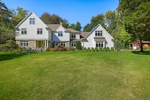 6 Priscilla Ln, Darien, CT 06820