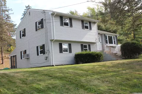 156 Cardinal Dr, Meriden, CT 06450
