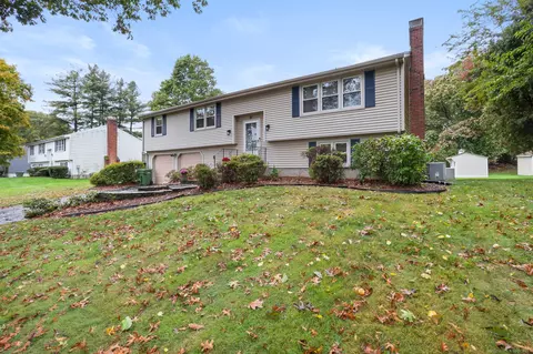 21 Long Hill Rd, Windsor, CT 06095