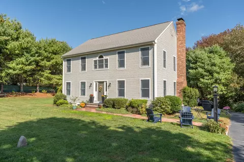 2 Riverdale Lndg, Old Lyme, CT 06371
