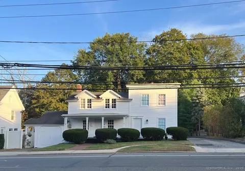 694 Boston Post Rd, Darien, CT 06820 photo 1