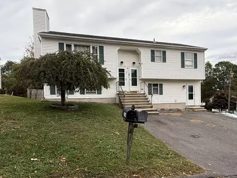 284 Newridge Ave, Waterbury, CT 06708